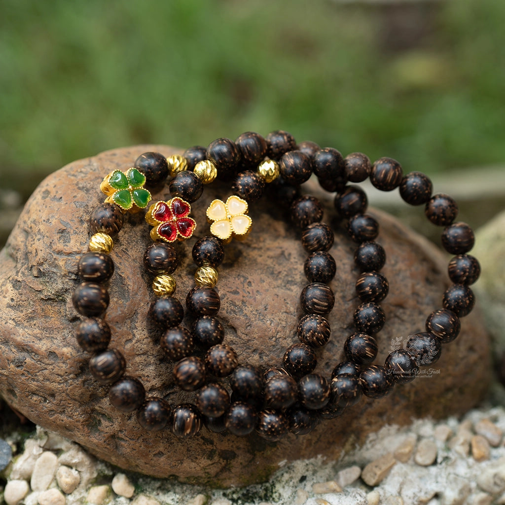 Grace & Faith – Red Clover Charm, Love That Redeems